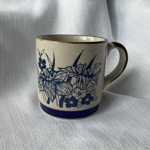 Vintage Stoneware Speckled Glaze Mug with dark blue floral design!